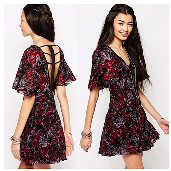 Free People Dresses & Skirts - Free People • Perfect Dream Floral Velvet Mini